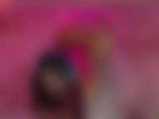 Live cam show with Lady Brown - Athletic on StripNow