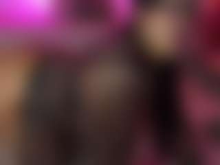 Live cam show with Lady Brown - Sexy on CamSodaAdn