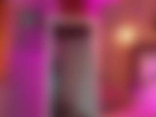 Live cam show with Lady Brown - Ebony Lovense on Camsoda