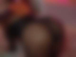 Live cam show with Lady Brown - Fingers on Dare Cams