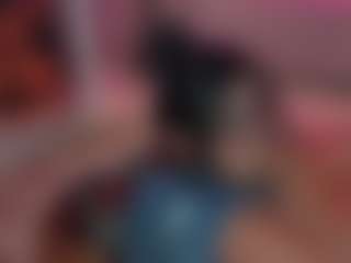 Live cam show with Lady Brown - Ebony Lush on Gym Cam Girls