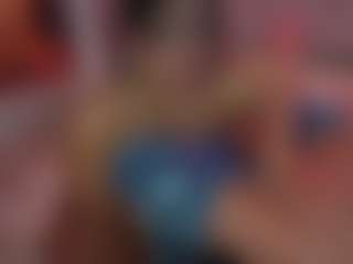 Live cam show with Lady Brown - Bedroom Curvy on SxyPornLive