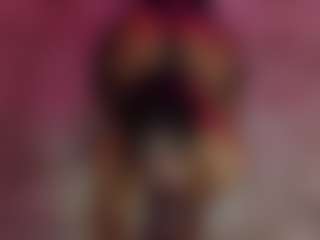Live cam show with Lady Brown - BBW on madthumbs