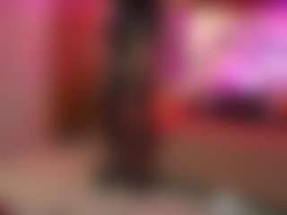 Live cam show with Lady Brown - Shaved on TeamSkeetLive