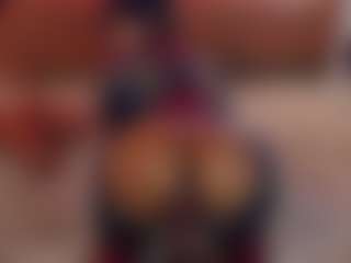 Lady Brown's Live Sex Cam Show