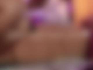 Live cam show with Lady Brown - Ebony Squirt on CamwithHer