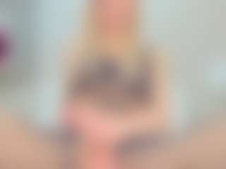 idealovnet's Live Sex Cam Show