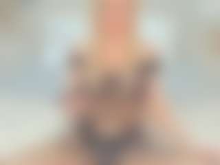 Live cam show with idealovnet - Spank on Dare Cams