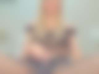 idealovnet's Live Sex Cam Show