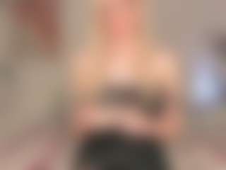 idealovnet's Live Sex Cam Show