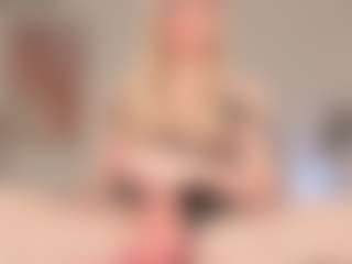 idealovnet's Live Sex Cam Show