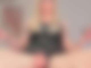 Live cam show with idealovnet - Blonde Hair on Camsoda