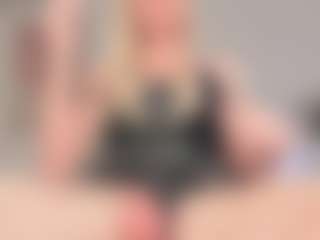Live cam show with idealovnet - Big Balls on Ass Tok