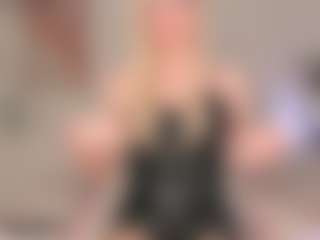 idealovnet's Live Sex Cam Show