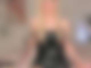 Live cam show with idealovnet - Flat Chested on studioflirtlive.com