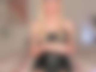 idealovnet's Live Sex Cam Show