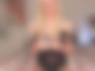 idealovnet's Live Sex Cam Show