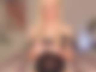 Live cam show with idealovnet - Green Eyes on Camsoda Late Night