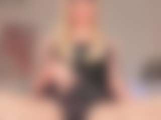 Live cam show with idealovnet - Blonde Hair on madthumbs