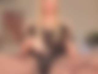 idealovnet's Live Sex Cam Show