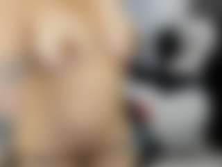 lucy's Live Sex Cam Show