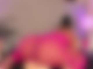 Live cam show with Danirouse - BBW on CamwithHer