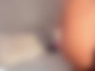 Live cam show with Danirouse - Deepthroat on SpankPalCams