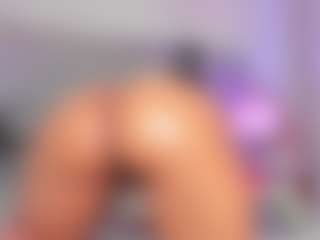 Live cam show with Kaitlyn Brown - Big Tits on Camming Site