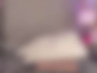 Live cam show with Kaitlyn Brown - Bikini on Camsoda
