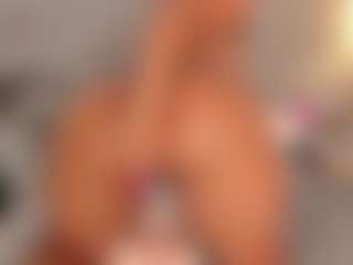 Live cam show with Kaitlyn Brown - Wet on Camsoda