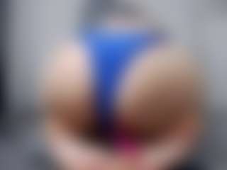 Sophilexy's Live Sex Cam Show