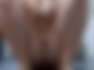 Live cam show with Sophilexy - Blonde Hair on Camversity