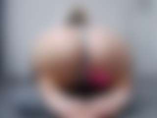 Sophilexy's Live Sex Cam Show