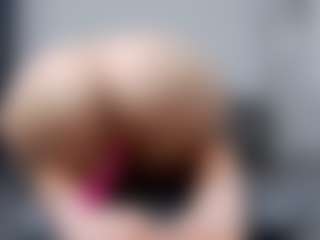 Sophilexy's Live Sex Cam Show