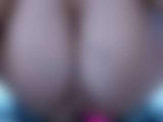 Sophilexy's Live Sex Cam Show