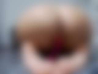 Live cam show with Sophilexy - Teen (18+) on fuklive.com
