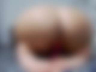 Live cam show with Sophilexy - Big Ass on xDating