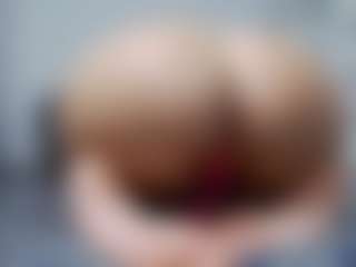 Live cam show with Sophilexy - Big Tits on Camversity