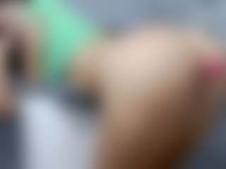 Sophilexy's Live Sex Cam Show
