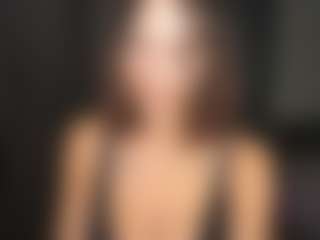 Ukrainian catwoman's Live Sex Cam Show