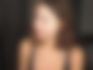 Show de cam en vivo con Ukrainian catwoman - Lovely Brown Hair en Camsoda