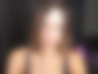 Ukrainian catwoman's Live Sex Cam Show