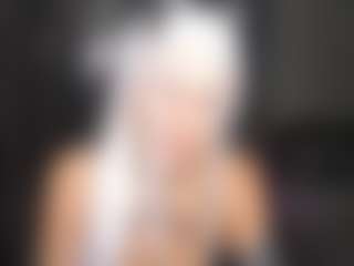 Ukrainian catwoman's Live Sex Cam Show