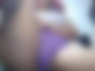 Live cam show with kaarlaa - Thick on Instabang