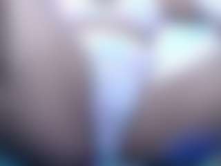 Live cam show with kaarlaa - Thick on sexylive.show