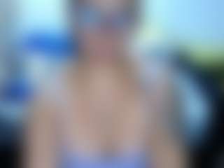 Live cam show with kaarlaa - Squirt on Uber Horny