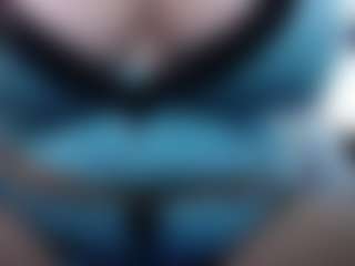 Live cam show with kaarlaa - Glasses on Camsoda