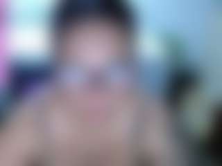 Live cam show with kaarlaa - Glasses on hrnylive.com