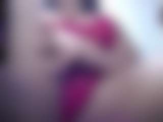 Live cam show with kaarlaa - Glasses on Camsoda