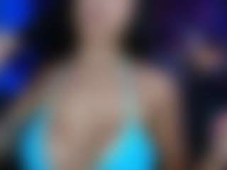 Live cam show with SOUL CANDY - Petite Teen (18+) on StripNow